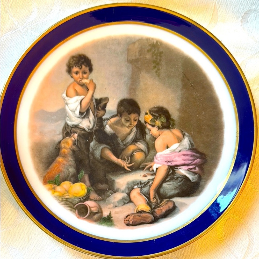 Decorative Plate with Children Playing Design